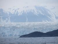 Hubbard Glacier Captain was within 4 miles.jpg 358.7K