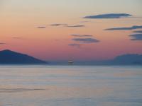 Sunset leaving Hoonah with another cruise ship in distance.jpg 299.5K